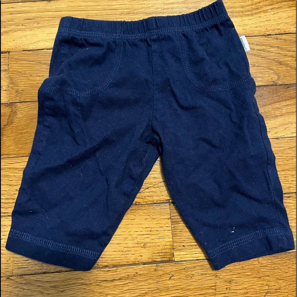 Navy leggings